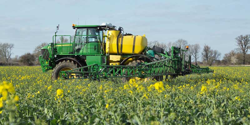 liquid-fertiliser-osr-oilseed-rape-c-tim-scrivenerjpg.jpg