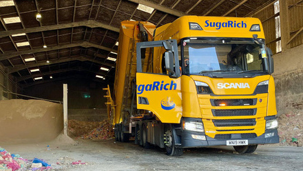 SugaRich-Brackley-site-surplus-food-lorry-2024.jpg