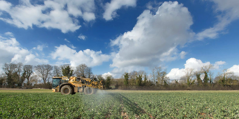 sprayer-oilseed-rape-osr-c-tim-scrivener.jpg